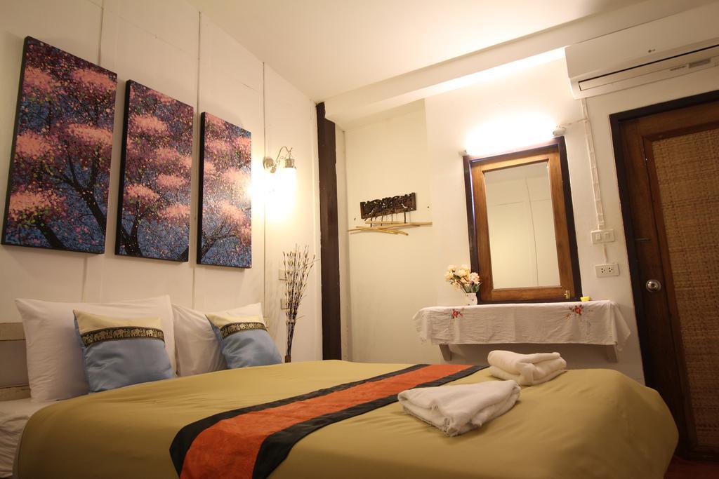 Paifah Boutique House Hotel Exterior photo