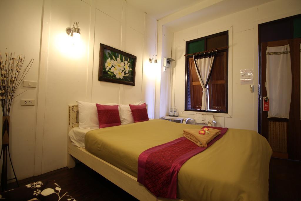 Paifah Boutique House Hotel Exterior photo