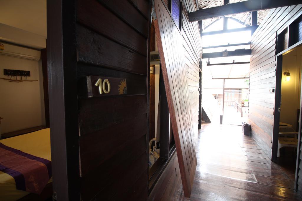 Paifah Boutique House Hotel Exterior photo