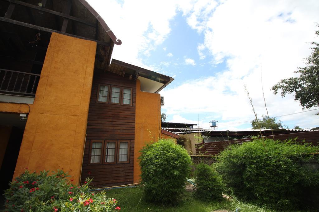 Paifah Boutique House Hotel Exterior photo