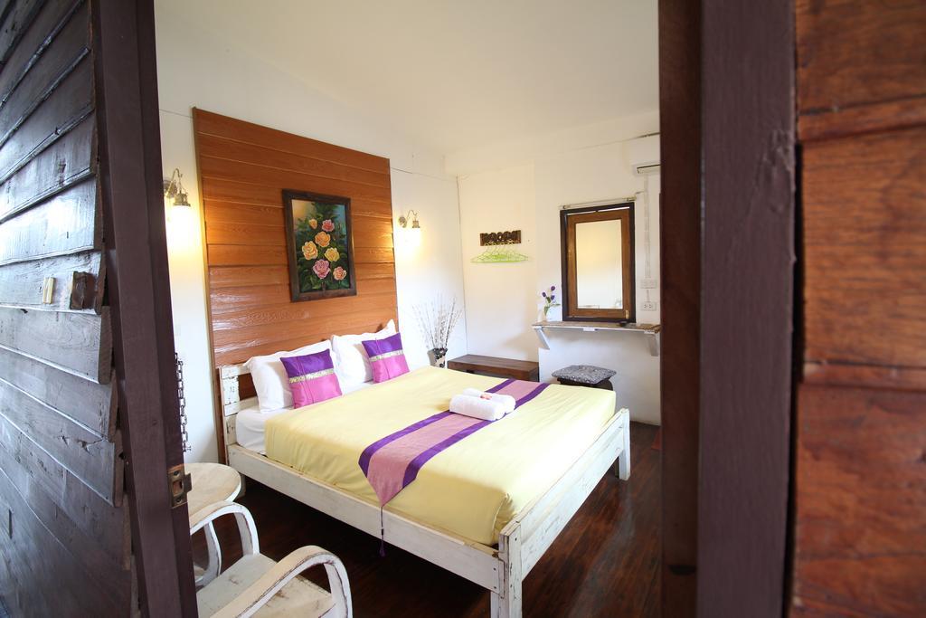 Paifah Boutique House Hotel Exterior photo