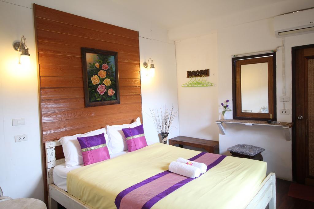 Paifah Boutique House Hotel Exterior photo