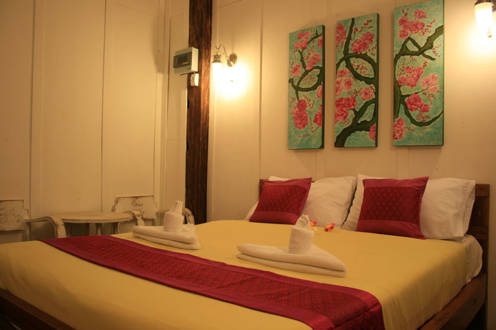 Paifah Boutique House Hotel Exterior photo