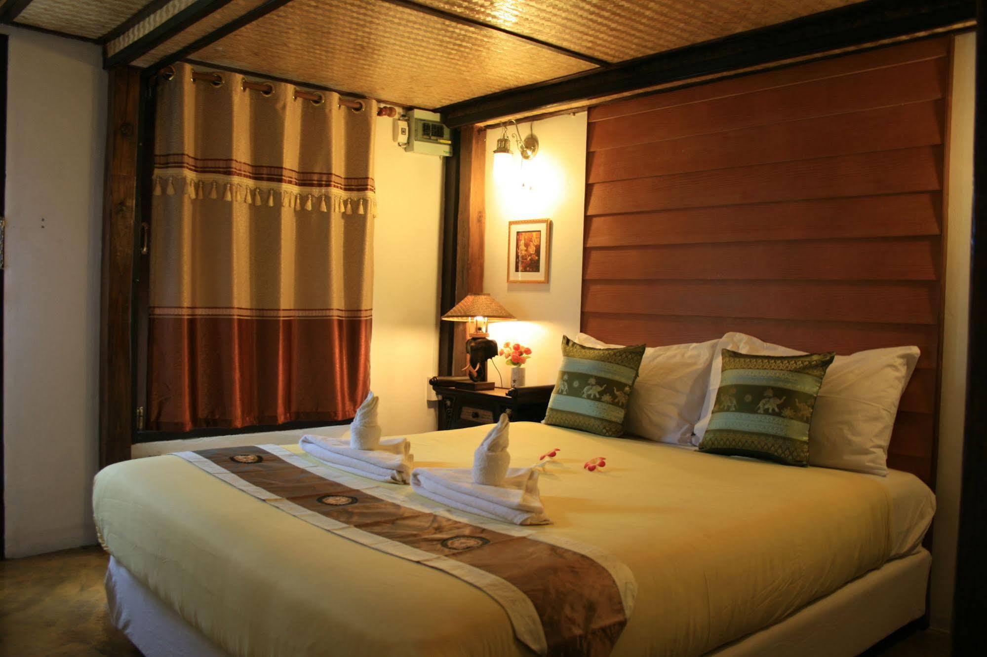 Paifah Boutique House Hotel Exterior photo