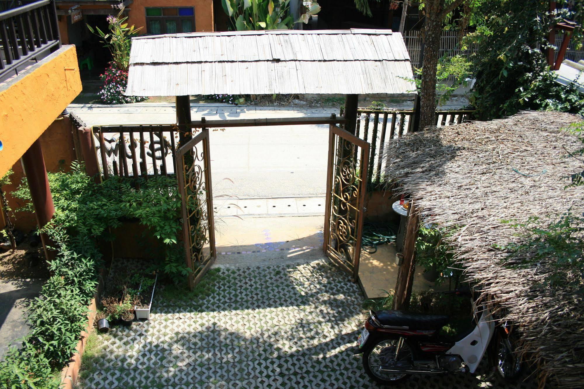Paifah Boutique House Hotel Exterior photo